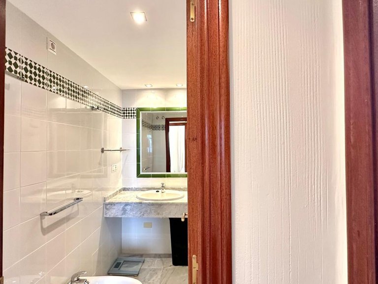 Apartment for Sale in Costa Blanca Torrevieja, Alicante 16