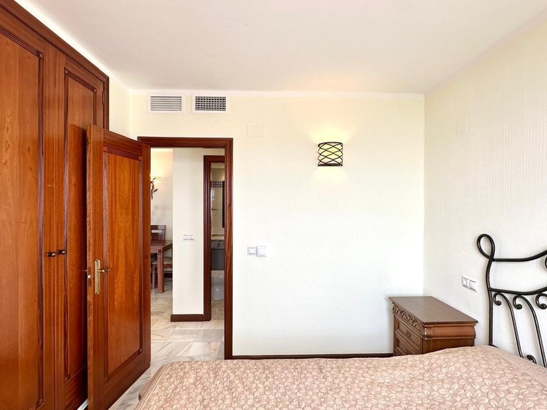 Apartment for Sale in Costa Blanca Torrevieja, Alicante 18