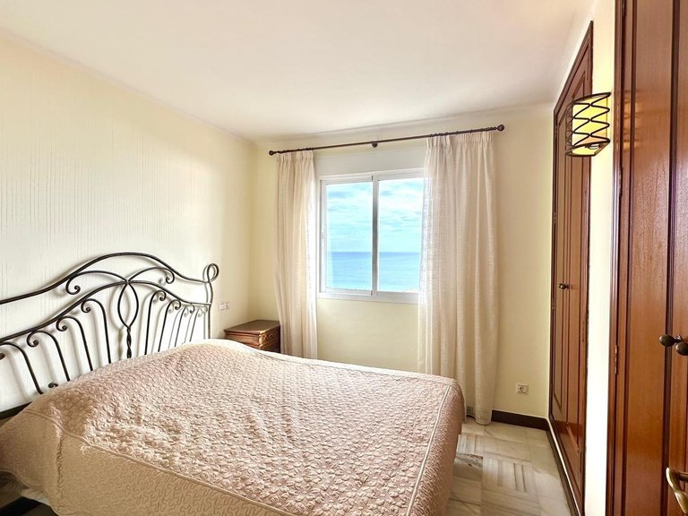 Apartment for Sale in Costa Blanca Torrevieja, Alicante 24