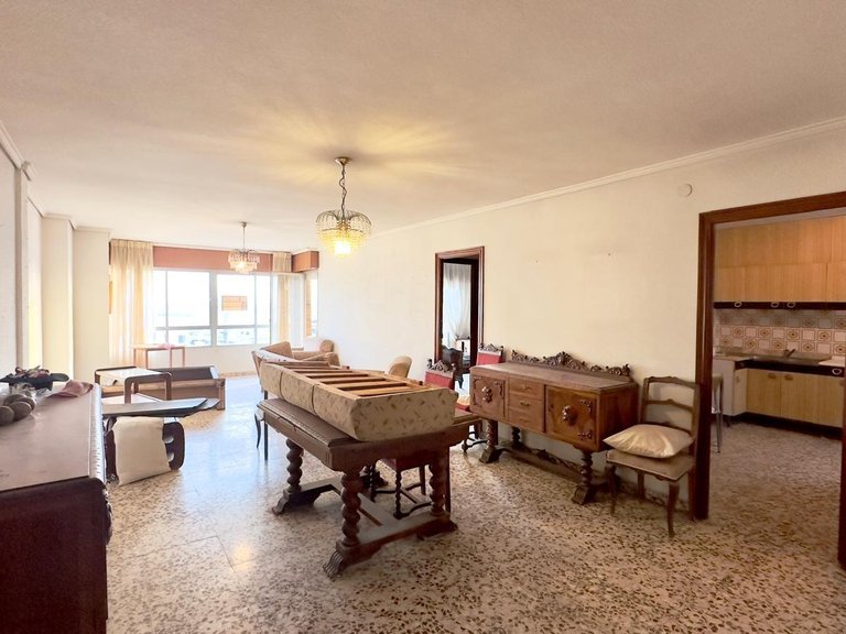 Apartment for Sale in Costa Blanca Torrevieja, Alicante 1