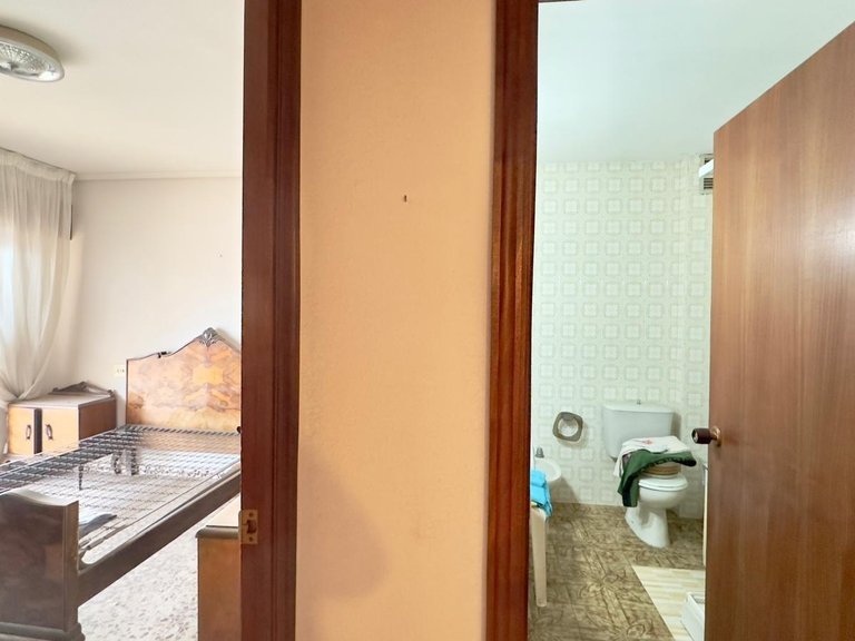 Apartment for Sale in Costa Blanca Torrevieja, Alicante 26