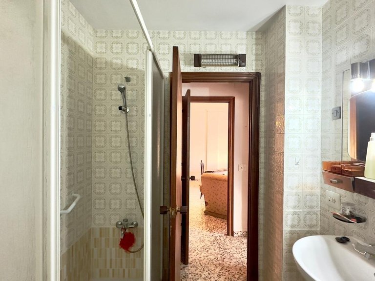 Apartment for Sale in Costa Blanca Torrevieja, Alicante 8