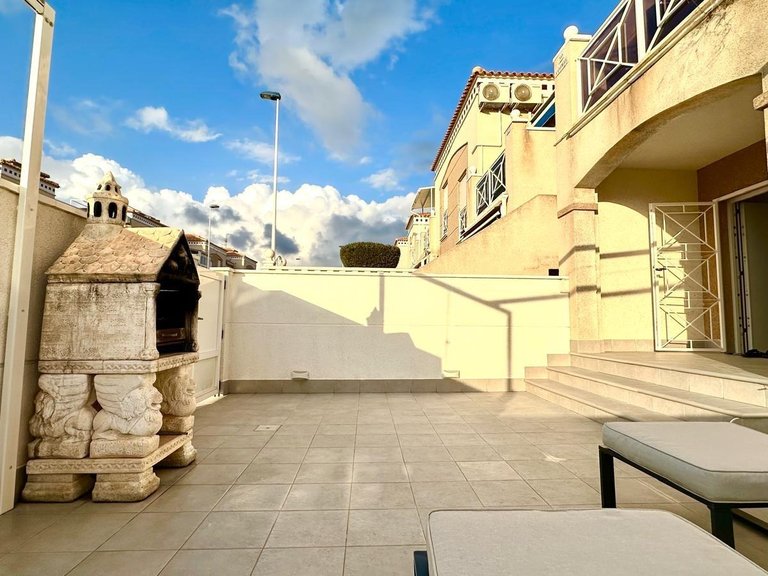 Villa for Sale in Torrevieja, Alicante 35