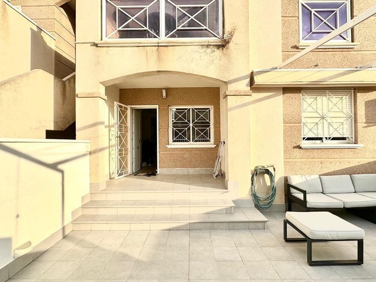 Villa for Sale in Torrevieja, Alicante 38
