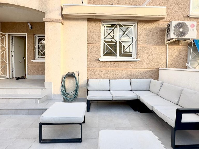 Villa for Sale in Torrevieja, Alicante 39