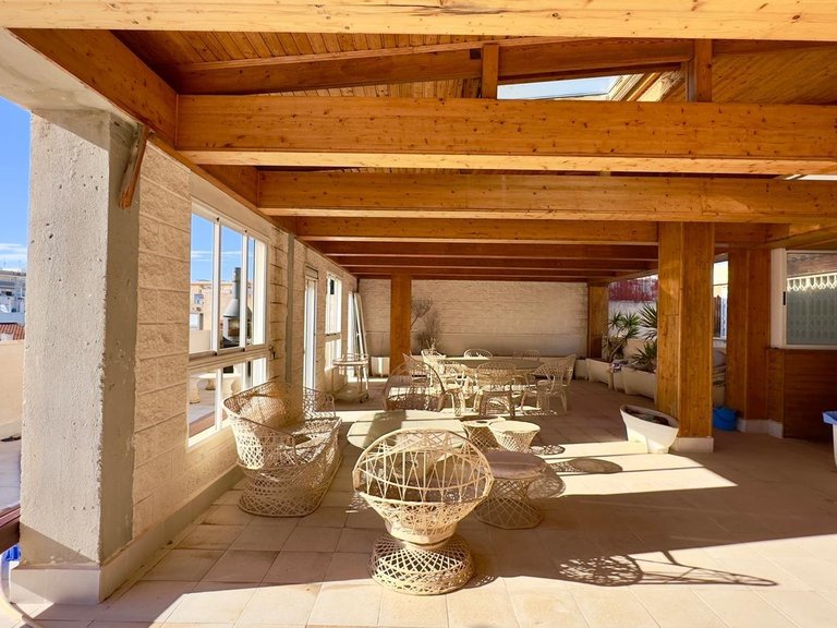 Penthouse for Sale in Costa Blanca Torrevieja, Alicante 30