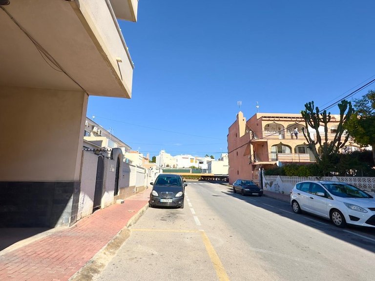 Penthouse for Sale in Costa Blanca Torrevieja, Alicante 50