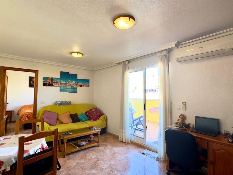 Penthouse for Sale in Torrevieja, Alicante 2