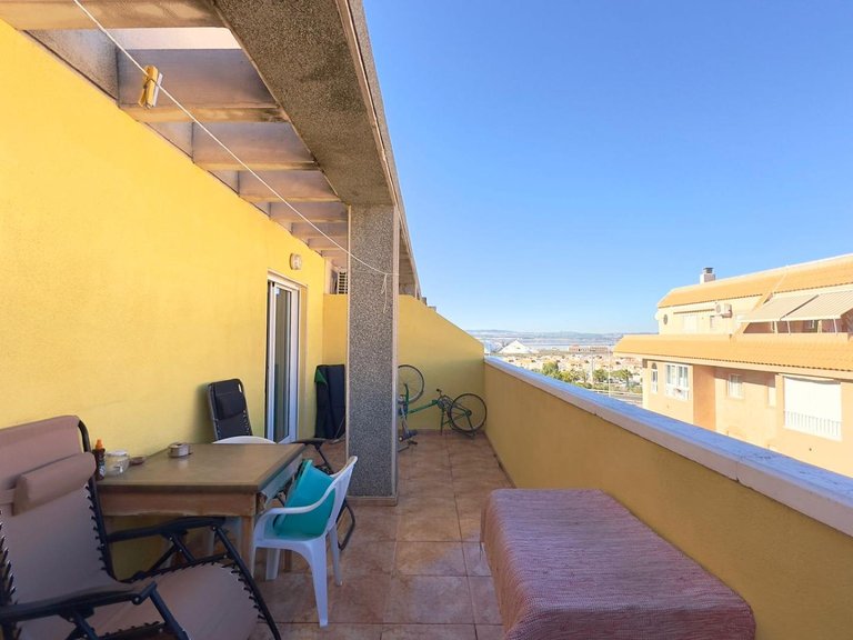 Penthouse for Sale in Torrevieja, Alicante 26