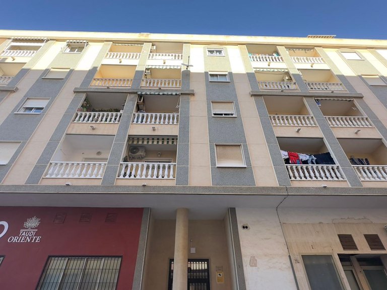 Penthouse for Sale in Torrevieja, Alicante 36