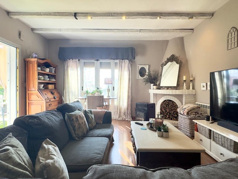 Villa for Sale in Costa Blanca Torrevieja, Alicante 2