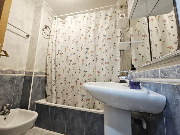 Apartment for Sale in Torrevieja, Alicante 10