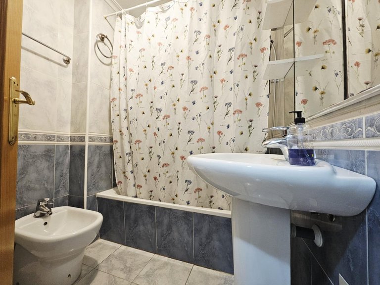 Apartment for Sale in Torrevieja, Alicante 11