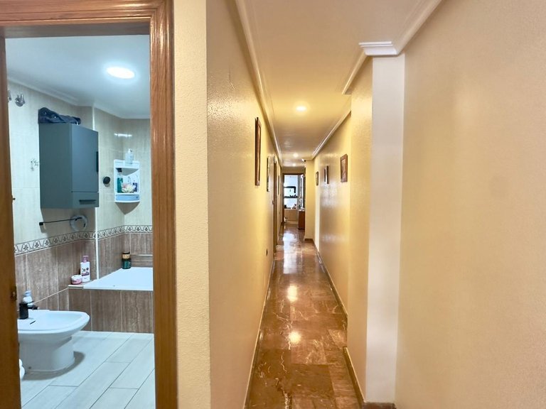 Apartment for Sale in Costa Blanca Torrevieja, Alicante 17