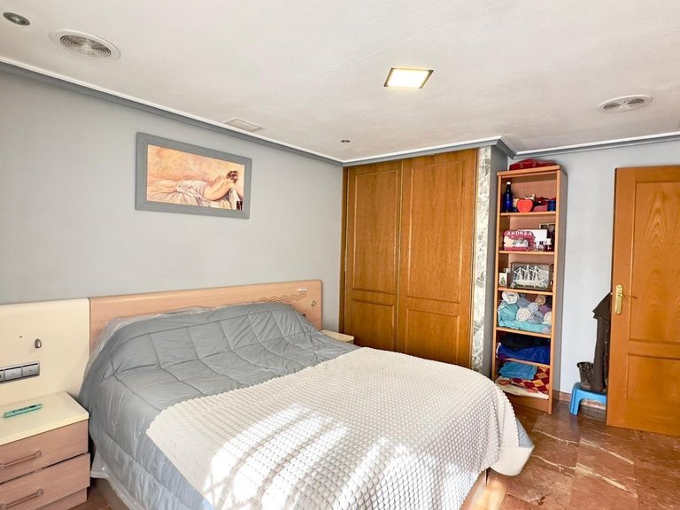 Apartment for Sale in Costa Blanca Torrevieja, Alicante 25