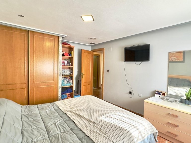 Apartment for Sale in Costa Blanca Torrevieja, Alicante 27