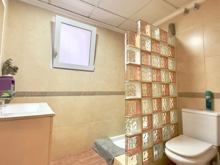 Apartment for Sale in Costa Blanca Torrevieja, Alicante 29