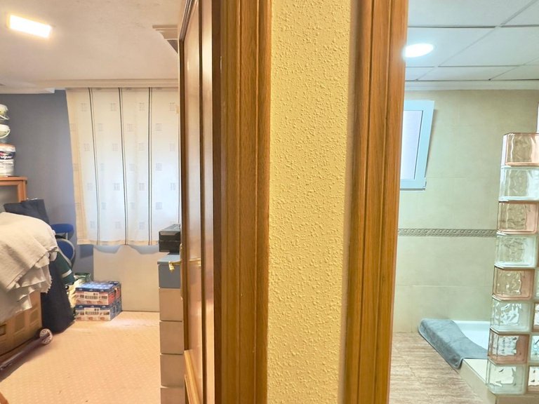 Apartment for Sale in Costa Blanca Torrevieja, Alicante 32