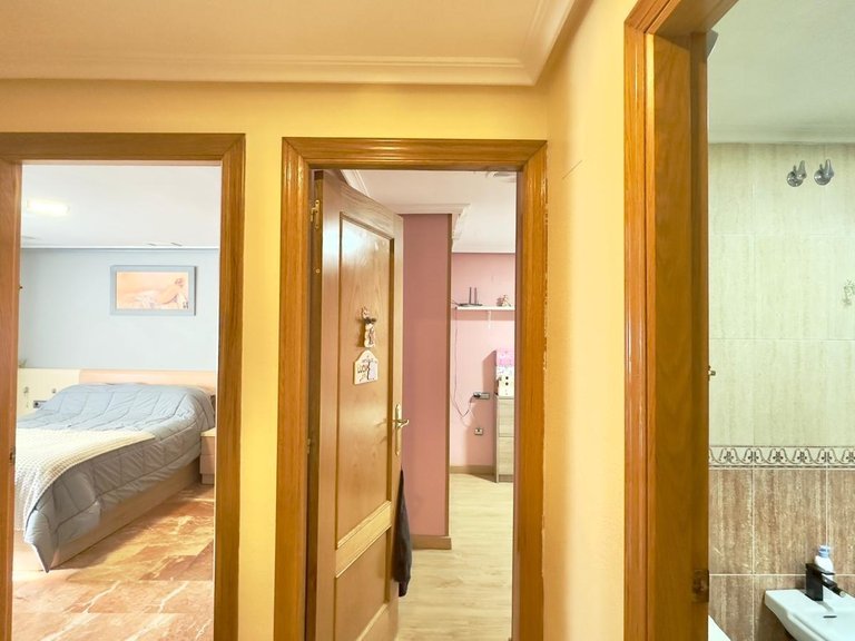 Apartment for Sale in Costa Blanca Torrevieja, Alicante 33