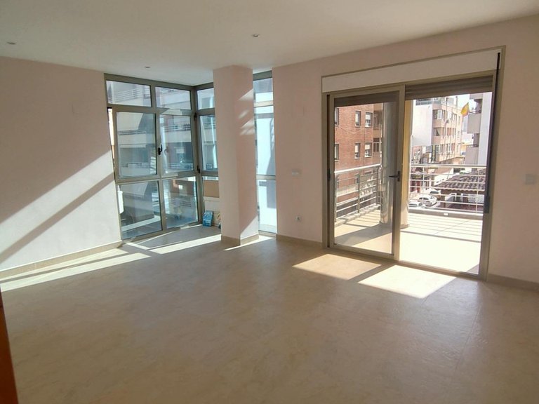 Apartment for Sale in Costa Blanca Torrevieja, Alicante 2