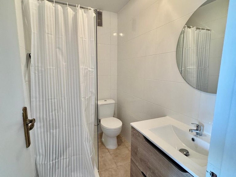 Apartment for Sale in Costa Blanca Torrevieja, Alicante 16