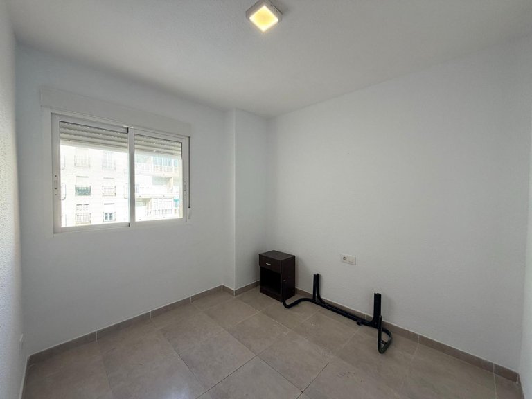 Apartment for Sale in Costa Blanca Torrevieja, Alicante 28