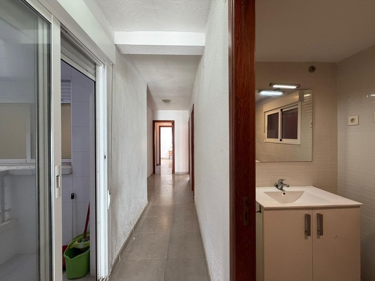 Apartment for Sale in Costa Blanca Torrevieja, Alicante 30