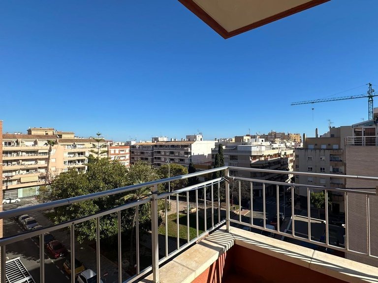 Apartment for Sale in Torrevieja, Alicante 27