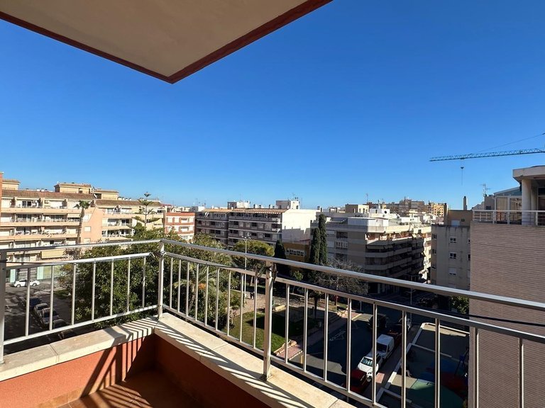 Apartment for Sale in Torrevieja, Alicante 28