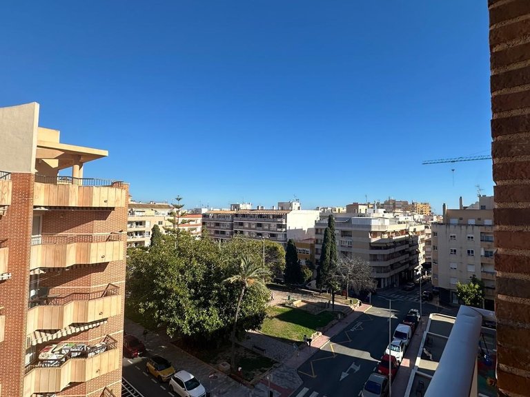 Apartment for Sale in Torrevieja, Alicante 32