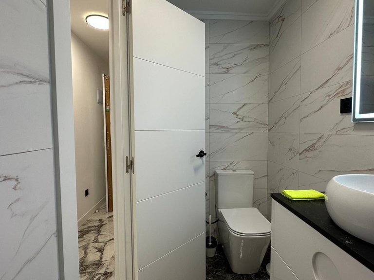 Apartment for Sale in Costa Blanca Torrevieja, Alicante 22