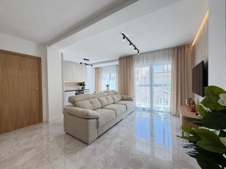 Penthouse for Sale in Torrevieja, Alicante 1