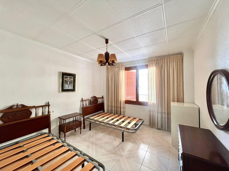 Apartment for Sale in Costa Blanca Torrevieja, Alicante 16
