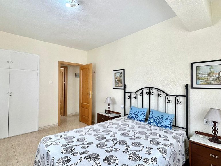 Apartment for Sale in Torrevieja, Alicante 18
