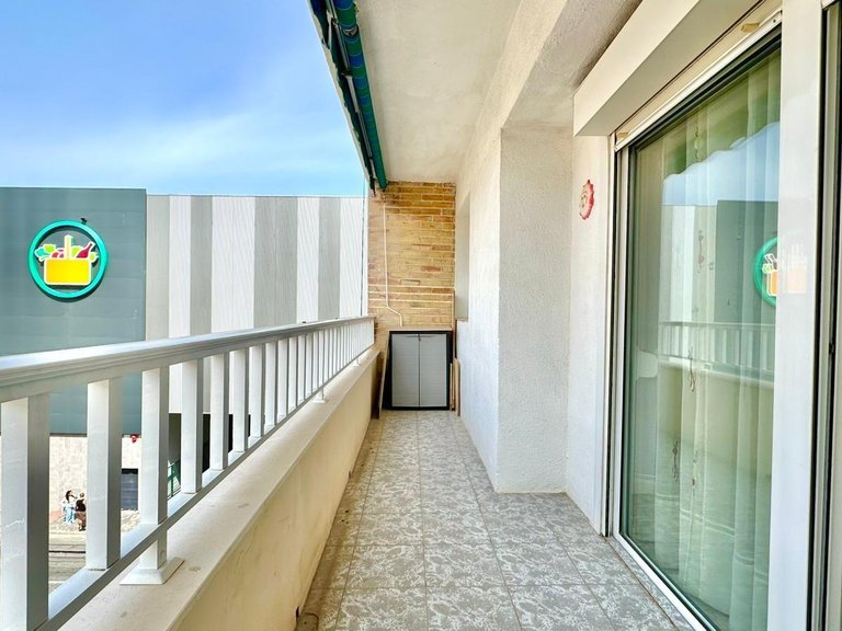 Apartment for Sale in Torrevieja, Alicante 28