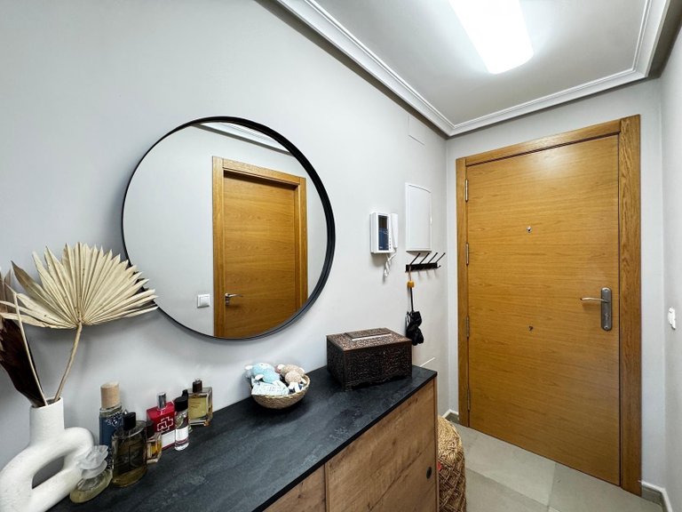 Apartment for Sale in Costa Blanca Torrevieja, Alicante 2