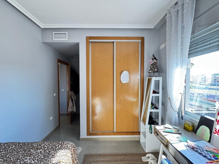 Apartment for Sale in Costa Blanca Torrevieja, Alicante 29