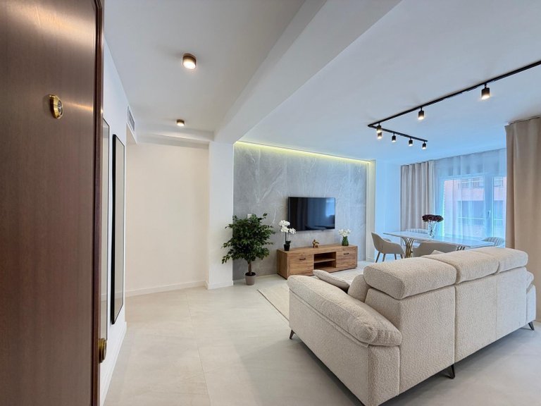 Apartment for Sale in Costa Blanca Torrevieja, Alicante 2