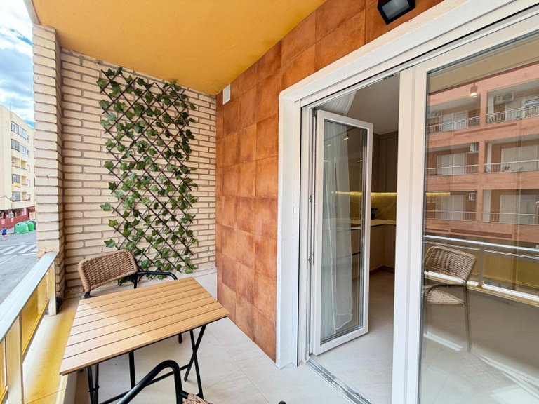 Apartment for Sale in Costa Blanca Torrevieja, Alicante 27