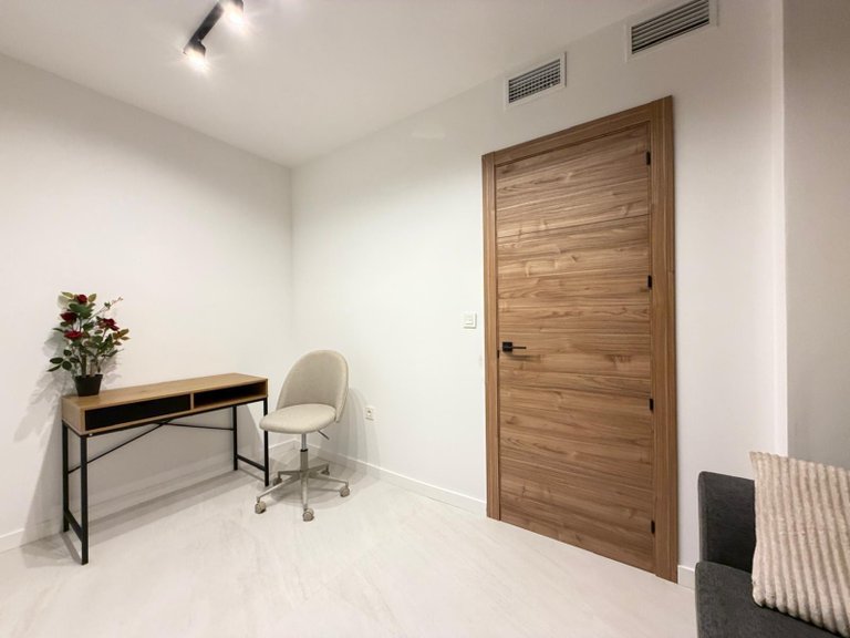 Apartment for Sale in Costa Blanca Torrevieja, Alicante 36