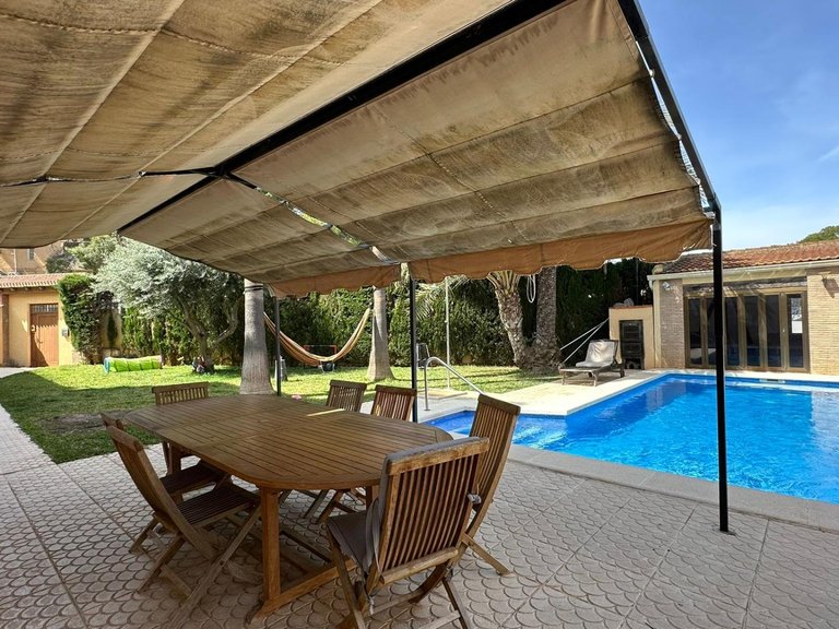 Villa for Sale in Torrevieja, Alicante 19