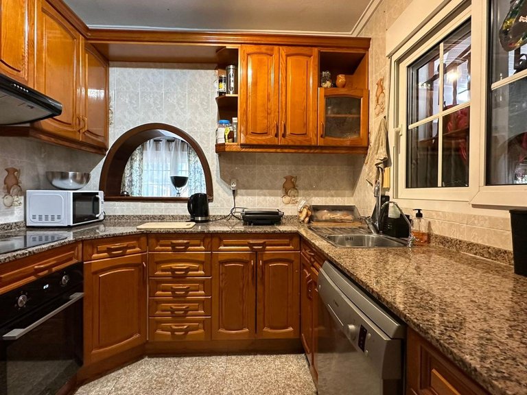 Villa for Sale in Torrevieja, Alicante 36