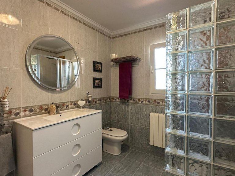 Villa for Sale in Torrevieja, Alicante 44