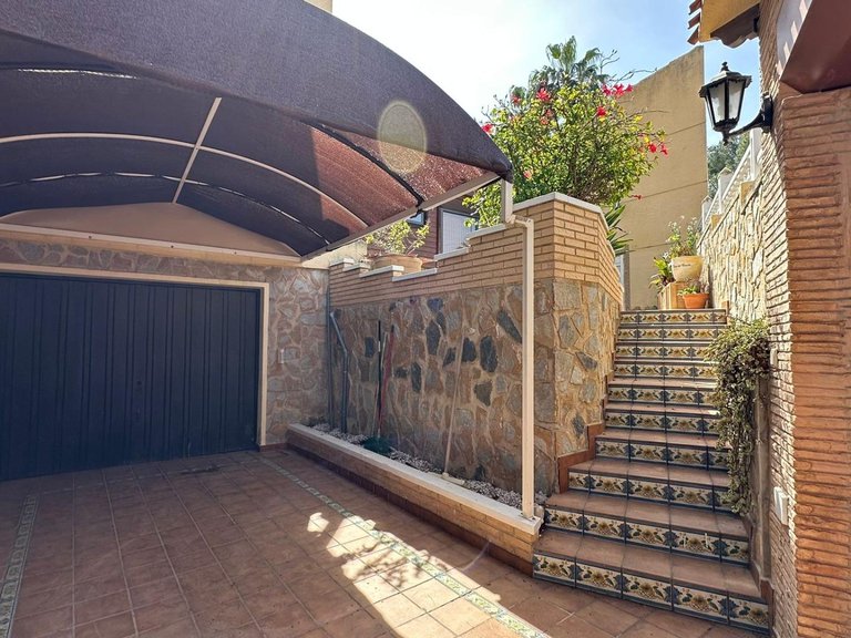 Villa for Sale in Torrevieja, Alicante 7