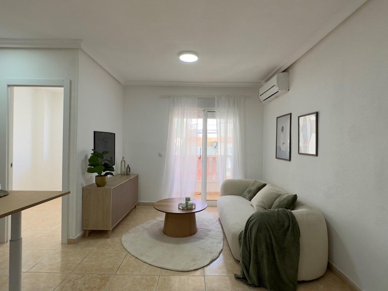 Apartment for Sale in Torrevieja, Alicante 1
