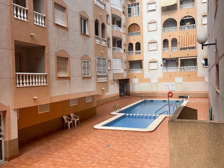 Apartment for Sale in Torrevieja, Alicante 19