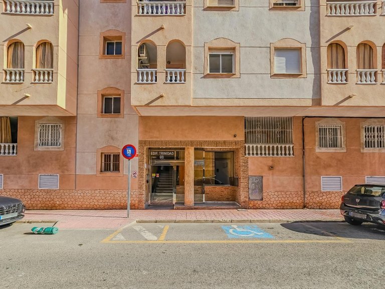 Apartment for Sale in Torrevieja, Alicante 24