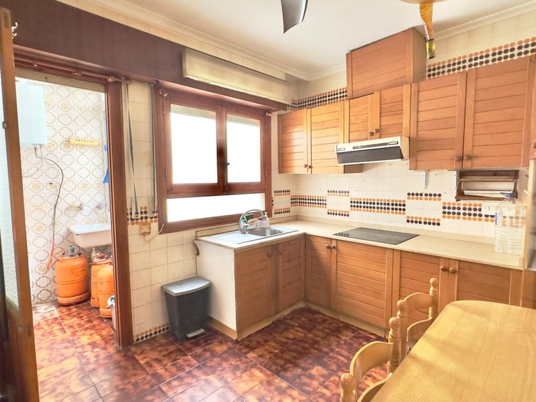 Apartment for Sale in Torrevieja, Alicante 16