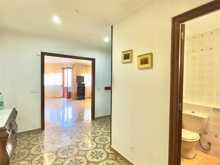 Apartment for Sale in Torrevieja, Alicante 23