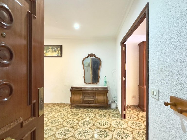 Apartment for Sale in Torrevieja, Alicante 24